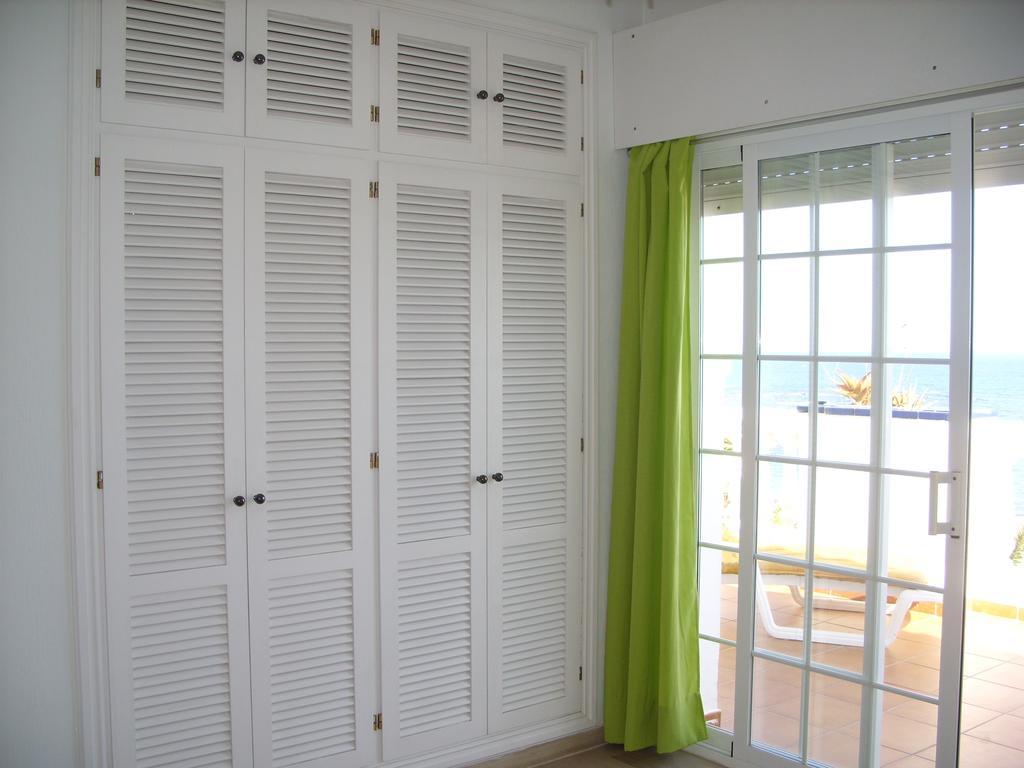 פואנגירולה Apt Mijas Costa Arkadia Beach El Faro Marvellous Frontbeach With Stunning Seaviews And Historic Lighthouse מראה חיצוני תמונה