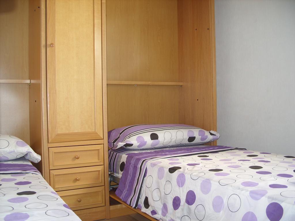 פואנגירולה Apt Mijas Costa Arkadia Beach El Faro Marvellous Frontbeach With Stunning Seaviews And Historic Lighthouse מראה חיצוני תמונה